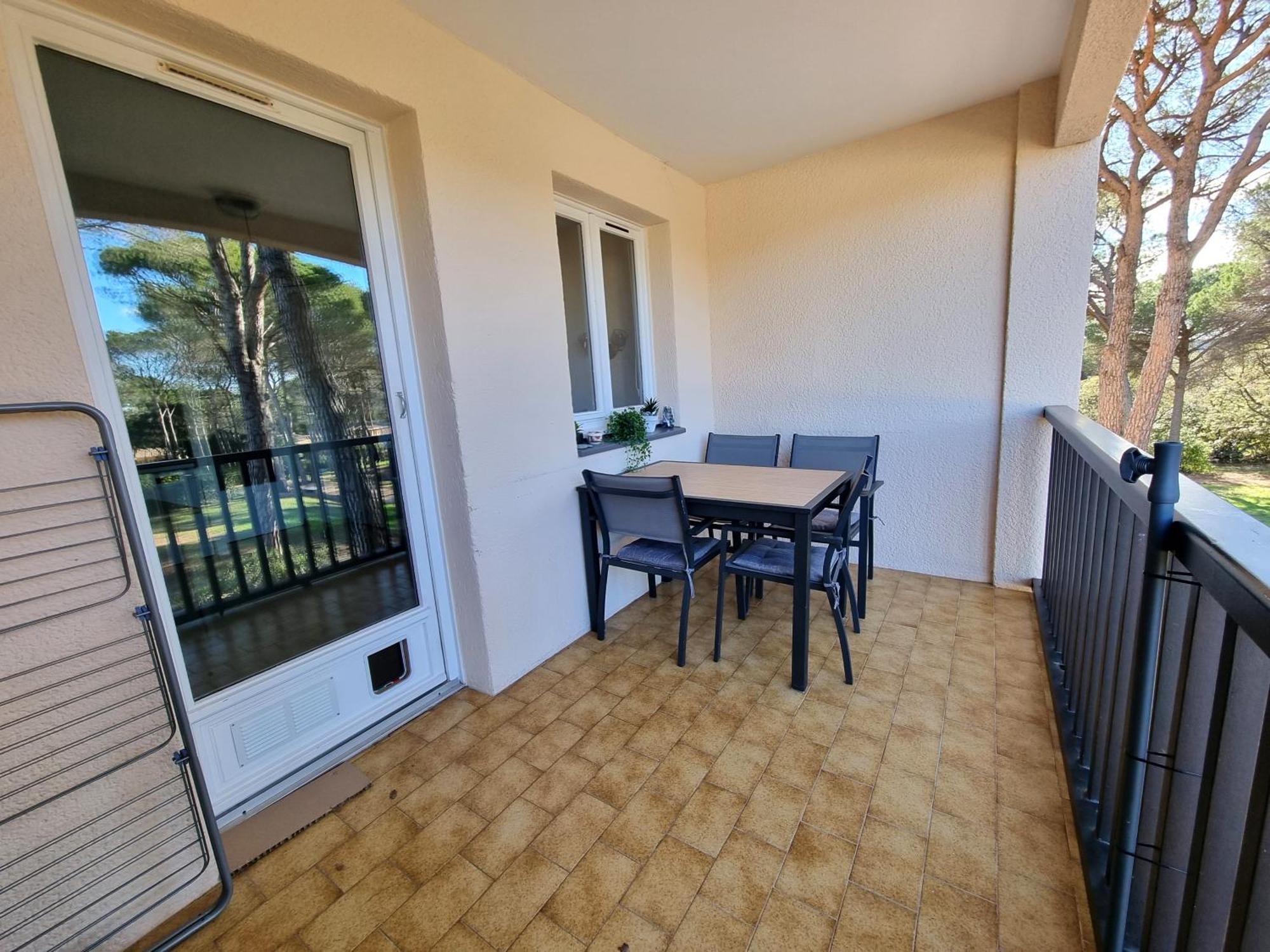 Studio 4P Vue Piscine St Raphael Valescure - Au Coeur Des Golfs แซ็งต์-ราฟาเอล ภายนอก รูปภาพ