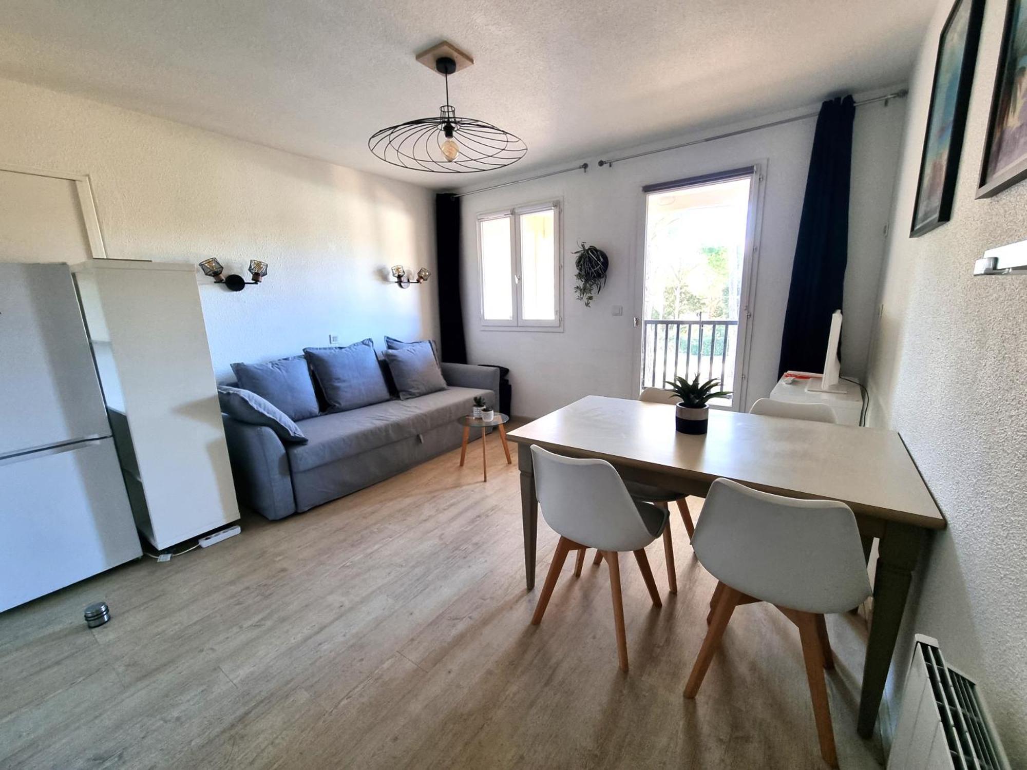 Studio 4P Vue Piscine St Raphael Valescure - Au Coeur Des Golfs แซ็งต์-ราฟาเอล ภายนอก รูปภาพ